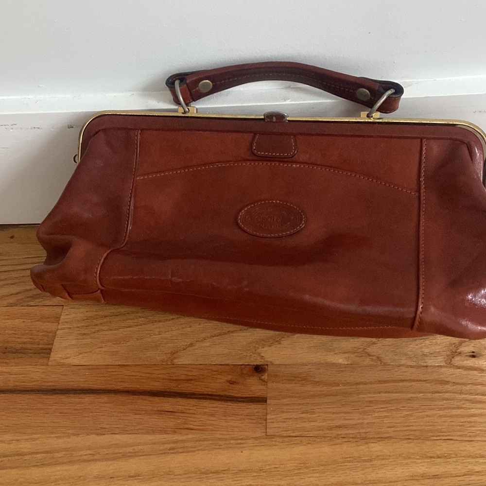 Deep brown Oroton hand bag barely used